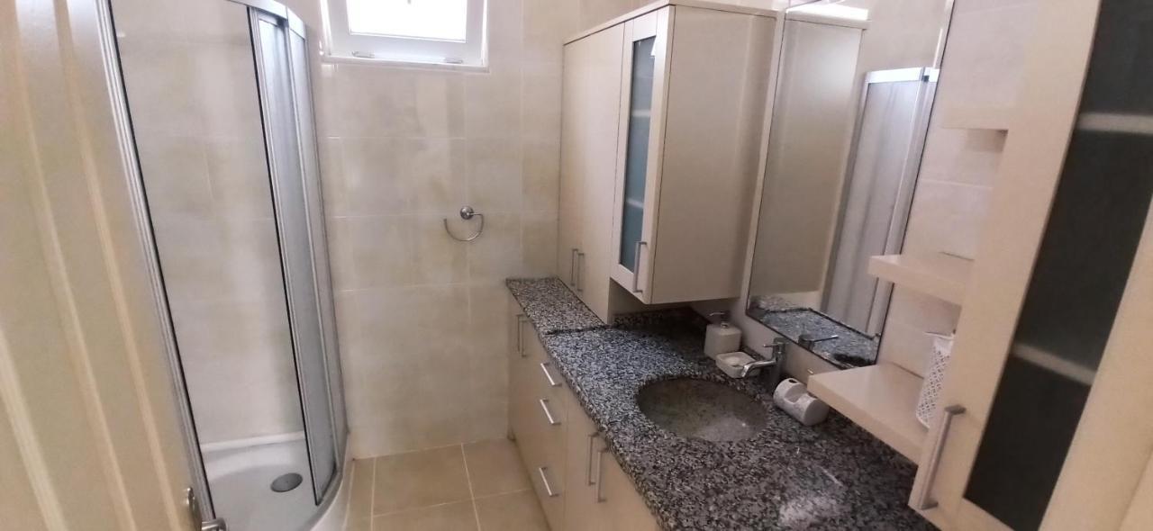 Plaj Villa *